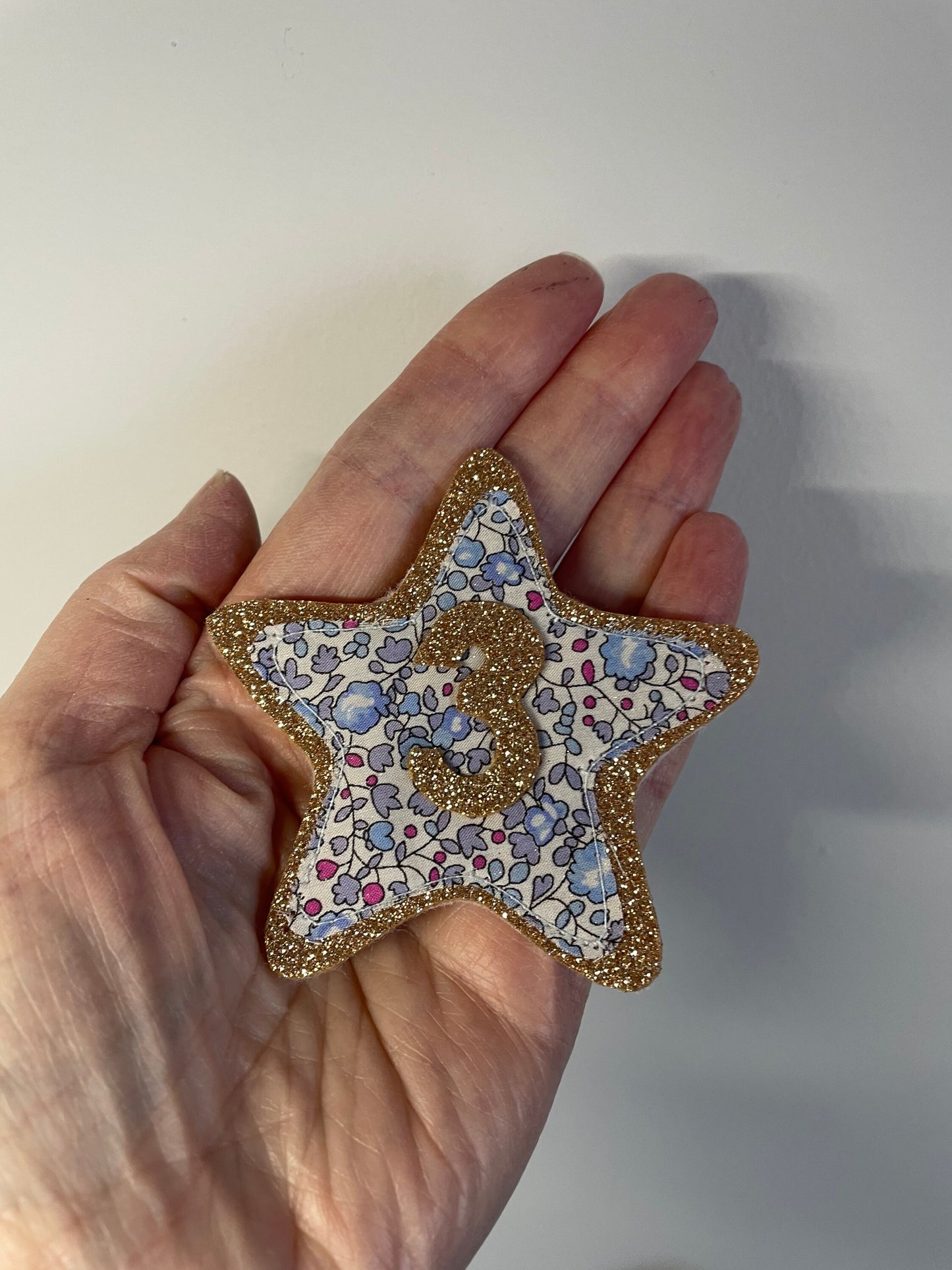 Personalised Birthday badges/ gold or silver glitter. A choice of 2 types of printed fabric. Children's birthday badge