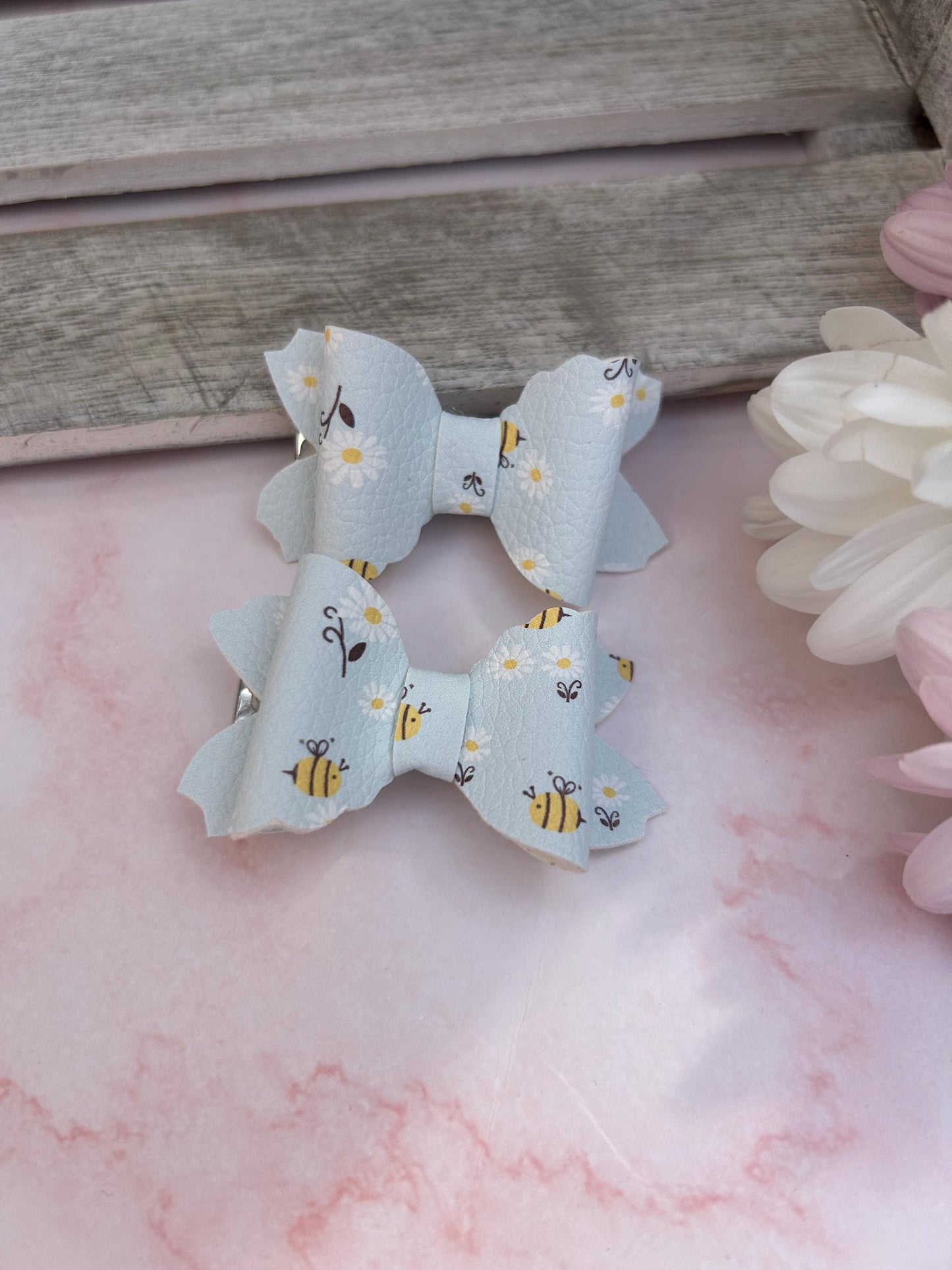 Blue bee print leatherette bows|Childrens bow set|gift ideas