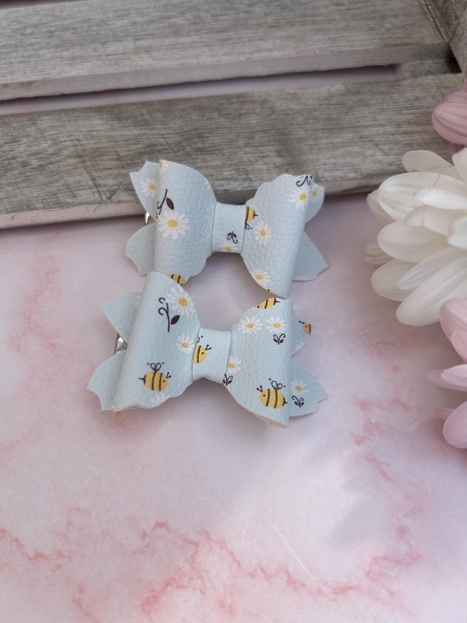 Blue bee print leatherette bows|Childrens bow set|gift ideas