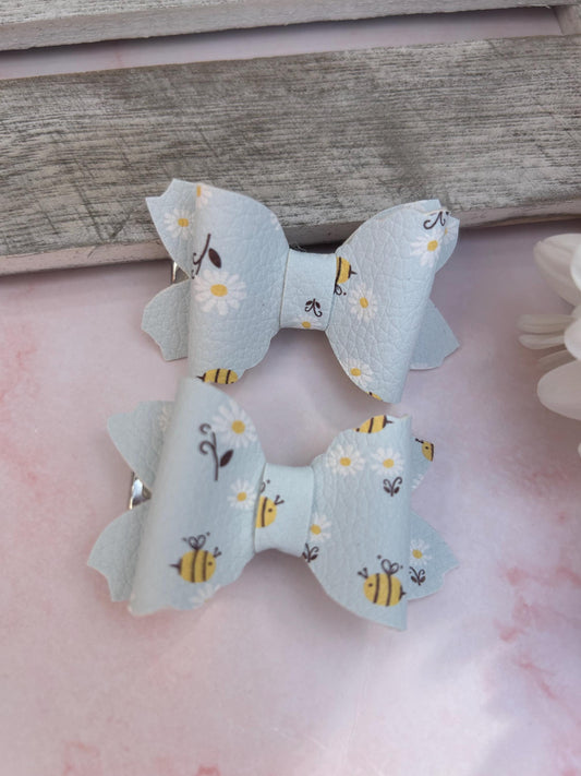 Blue bee print leatherette bows|Childrens bow set|gift ideas